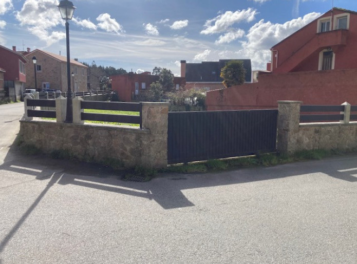 CORUÑA ARTEIXO PARCELA EDIFICABLE SOLEADA CON CIERRE DE PIEDRA . - Se vende en Arteixo (A Coruña)