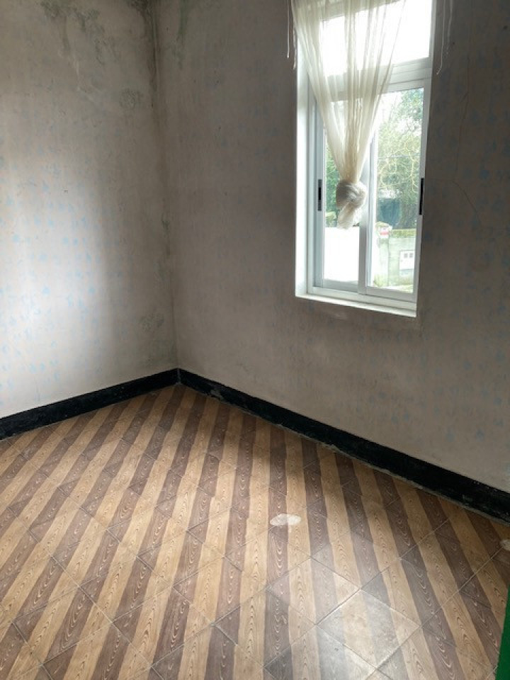 casa soleada centrica de 4 habitaciones para reformar