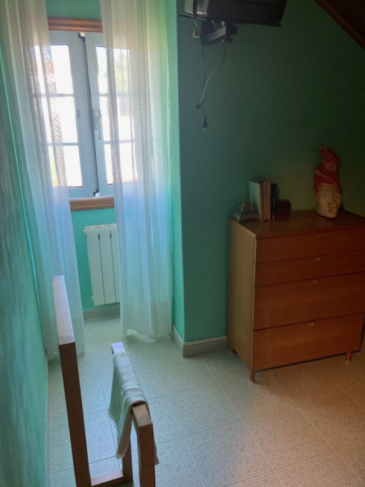 casa centrica soleada de 5 habitaciones lista para vivir