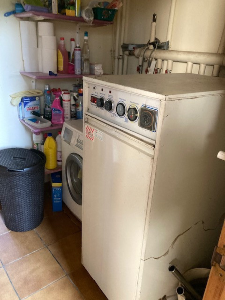 casa centrica soleada de 5 habitaciones lista para vivir