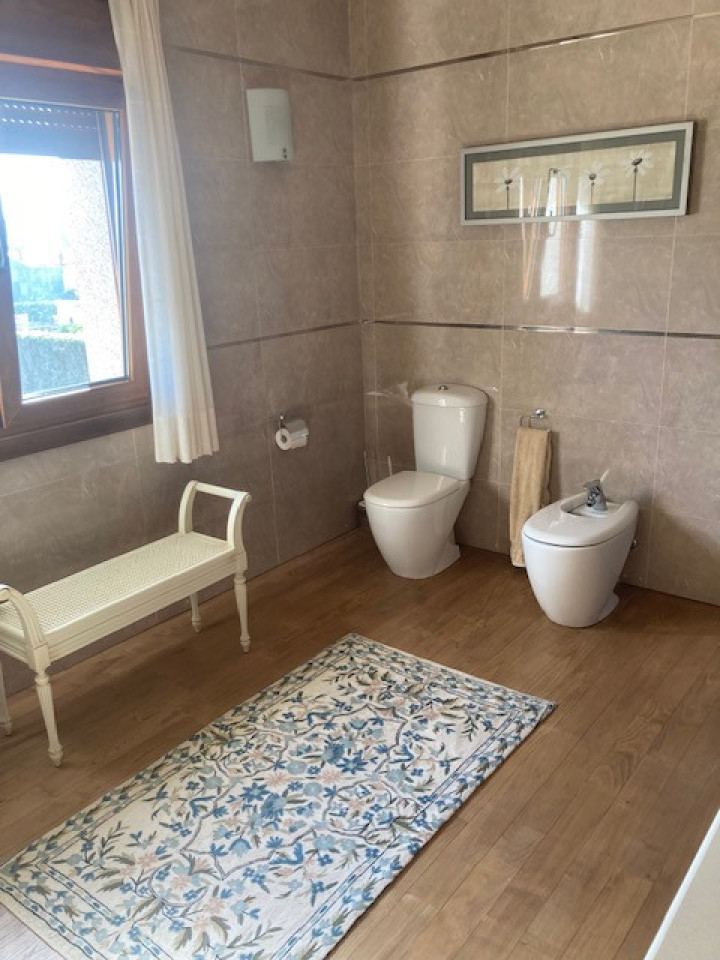 CHALET PIEDRA LISTO PARA VIVIR