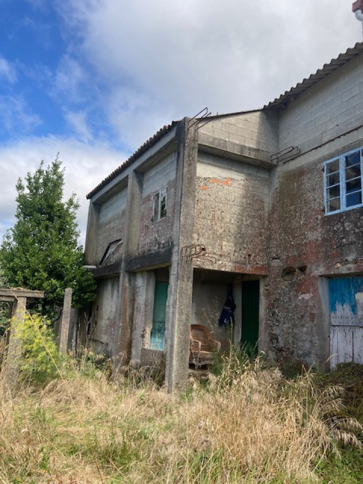 CASA DE PIEDRA SOLEADA 