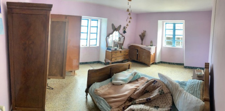 CASA DE PIEDRA SOLEADA 